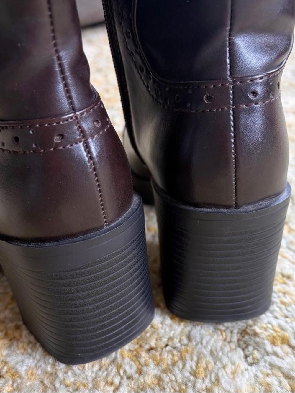 ‼️SOLD‼️Brown Faux Leather Lace Up Boots - Picture 5 of 8